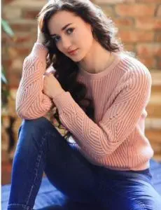 Elite escort service in Ghansawangi for home and hotel visits